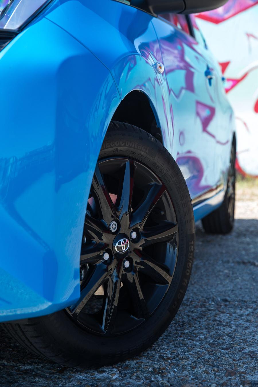 Колеса Toyota Aygo x-press 5-Door 2018 года  (UK) (фото 18 из 37)